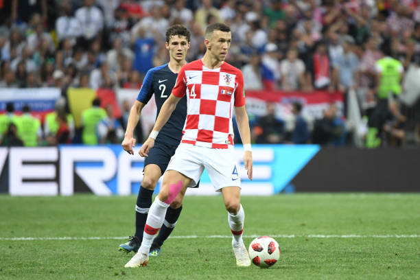 进球效率更 进球效率更